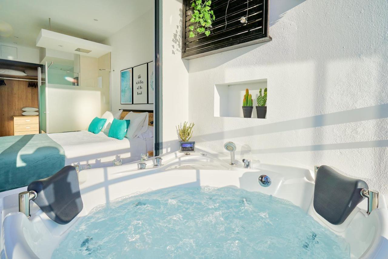 Suite Del Mar Luxury Apartment With Jacuzzi Torremolinos Exterior foto
